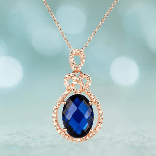 Rosa De Mer Pendant
