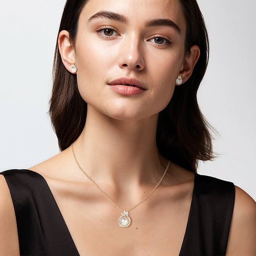 Daniel Steiger Ocean’s Moonlight Pearl Pendant